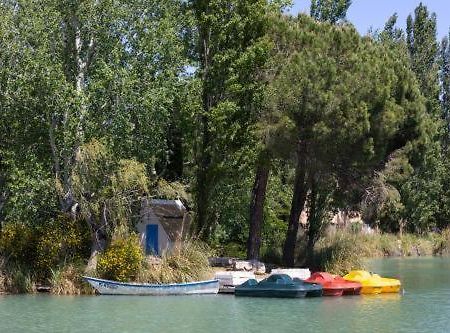 Appartement 50M2 Village Vacances Arles Exteriör bild