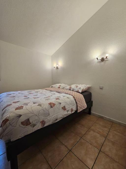Appartement 50M2 Village Vacances Arles Exteriör bild